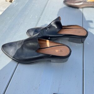 Frye black calf skin Mules size 8.5